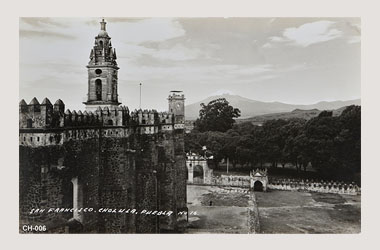 Foto - Postal Cholula, Puebla,Ex - convento Franciscano de San Gabriel,No identificada