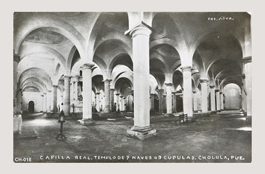 Foto - Postal Cholula, Puebla,Capilla Real. Interior,No identificada