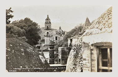 Foto - Postal Cholula, Puebla,Parroquia de San Pedro Apóstal, Cholula,1944 aproximada
