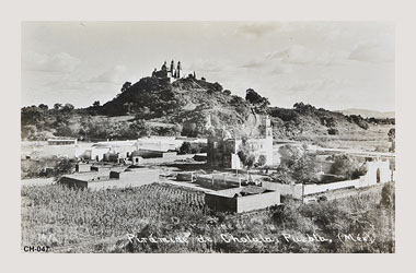 Foto - Postal Cholula, Puebla,Pirámide y Santuario de los Remedios,No identificada