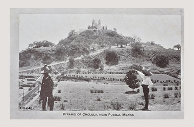 Foto - Postal Cholula, Puebla,Pirámide y Santuario de los Remedios,1910 aproximada