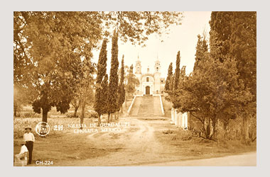 Foto - Postal Cholula, Puebla,Iglesia de Guadalupe,!948 aproximada