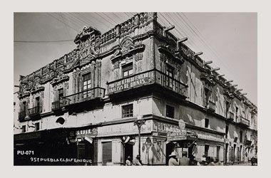 Foto - Postal Puebla, Puebla,Casa colonial, esquina Calle 5 de Mayo y Avenida 4 Poniente,No identificada