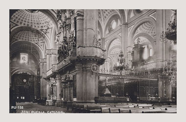 Foto - Postal Puebla, Puebla,Catedral. Interior,1938 aproximada