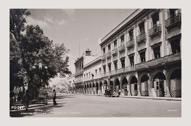 Foto - Postal Puebla, Puebla,Portal de Iturbide,1930 - 1940 aproximada