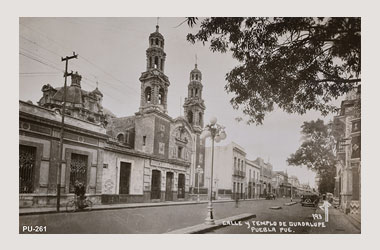 Foto - Postal Puebla, Puebla,Iglesia de Guadalupe,1940 aproximada