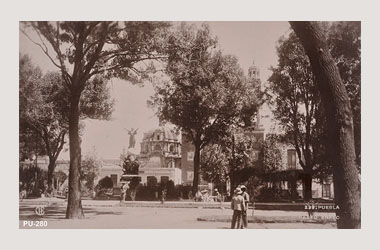 Foto - Postal Puebla, Puebla,Paseo Bravo,1920 - 1930 aproximada