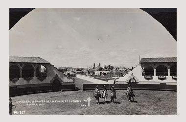 Foto - Postal Puebla, Puebla,Plaza de Charros,No identificada