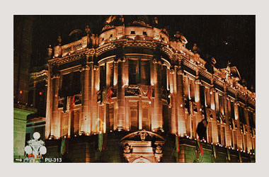 Foto - Postal Puebla, Puebla,Ex- Palacio de Gobierno, Edificio del Banco Oriental de México,1970 - 1980 aproximada