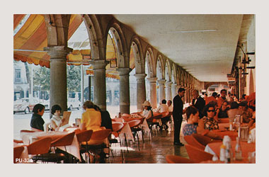 Foto - Postal Puebla, Puebla,Portal Hidalgo,1970 - 1980 aproximada