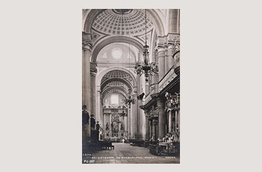 Foto - Postal Puebla, Puebla,Catedral. Interior,No identificada