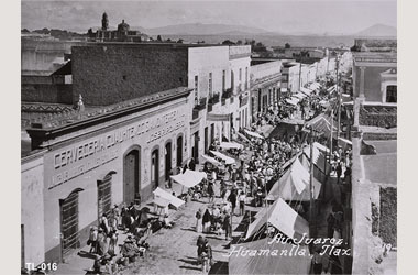 Foto - Postal Huamantla, Tlaxcala,Avenida Juárez,No identificada